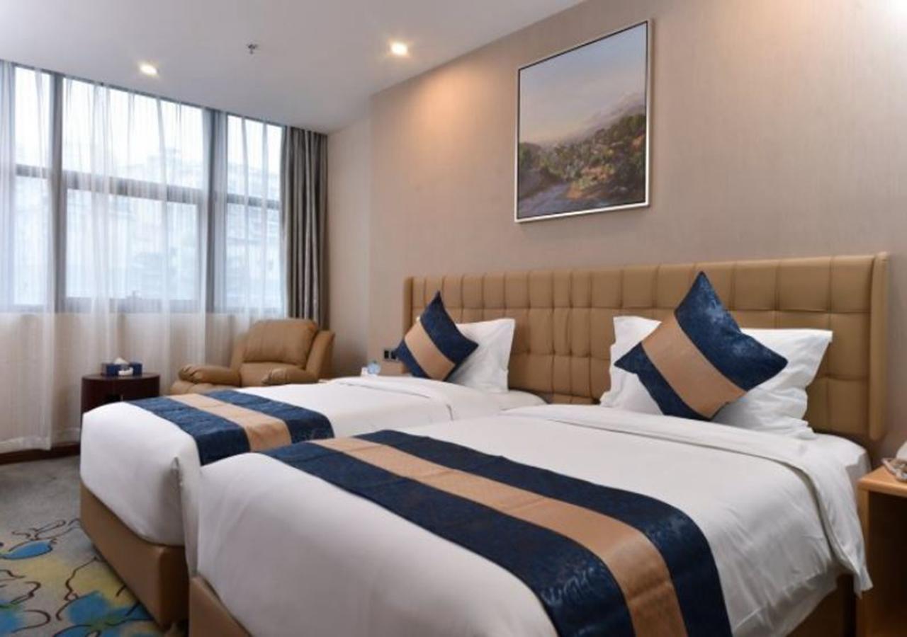 Days Inn Business Place Bagu Tsjoengking Buitenkant foto